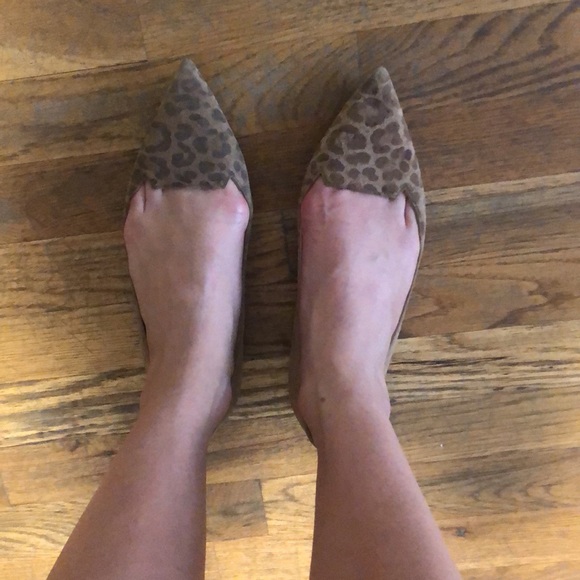 Jimmy Choo leopard print flats - Picture 3 of 6